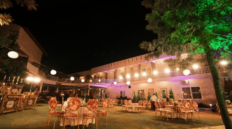 Luxury vs. Budget Wedding Halls: Which One is Right for You?